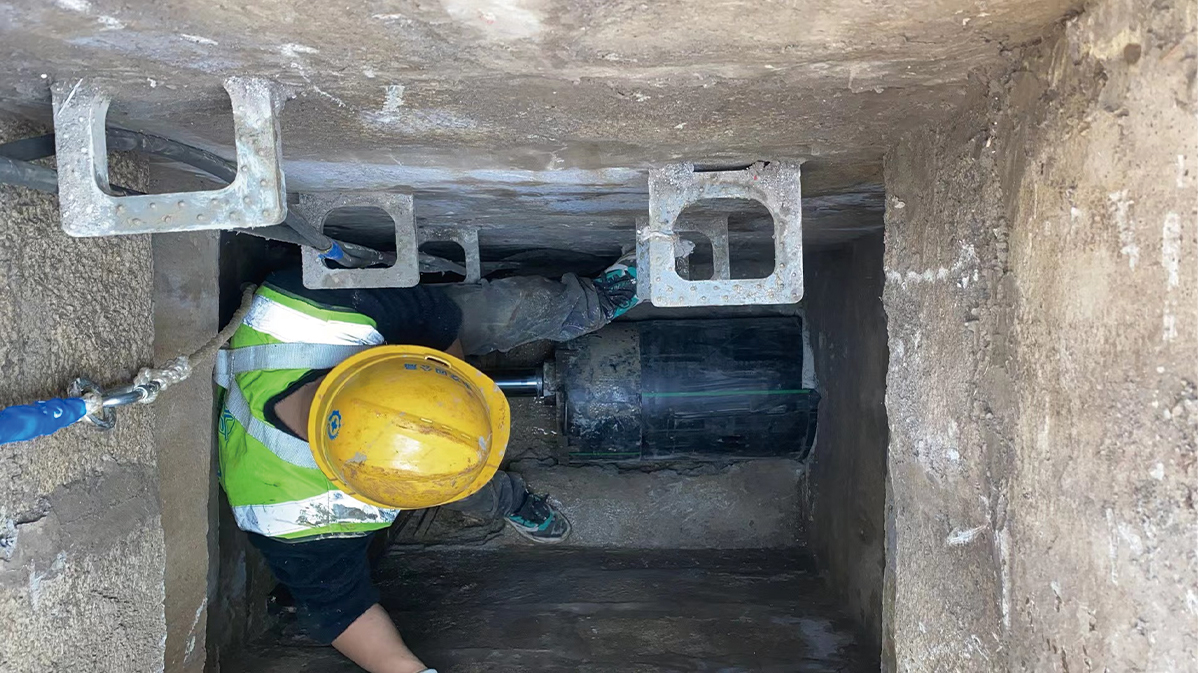 安定HDPE短管内衬法